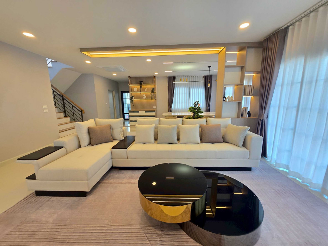 ให้เช่า บ้านเดี่ยว เซนโทร บางนา 300 ตรม 65 ตรว ใกล้ Mega Bangna – รูปที่ 2