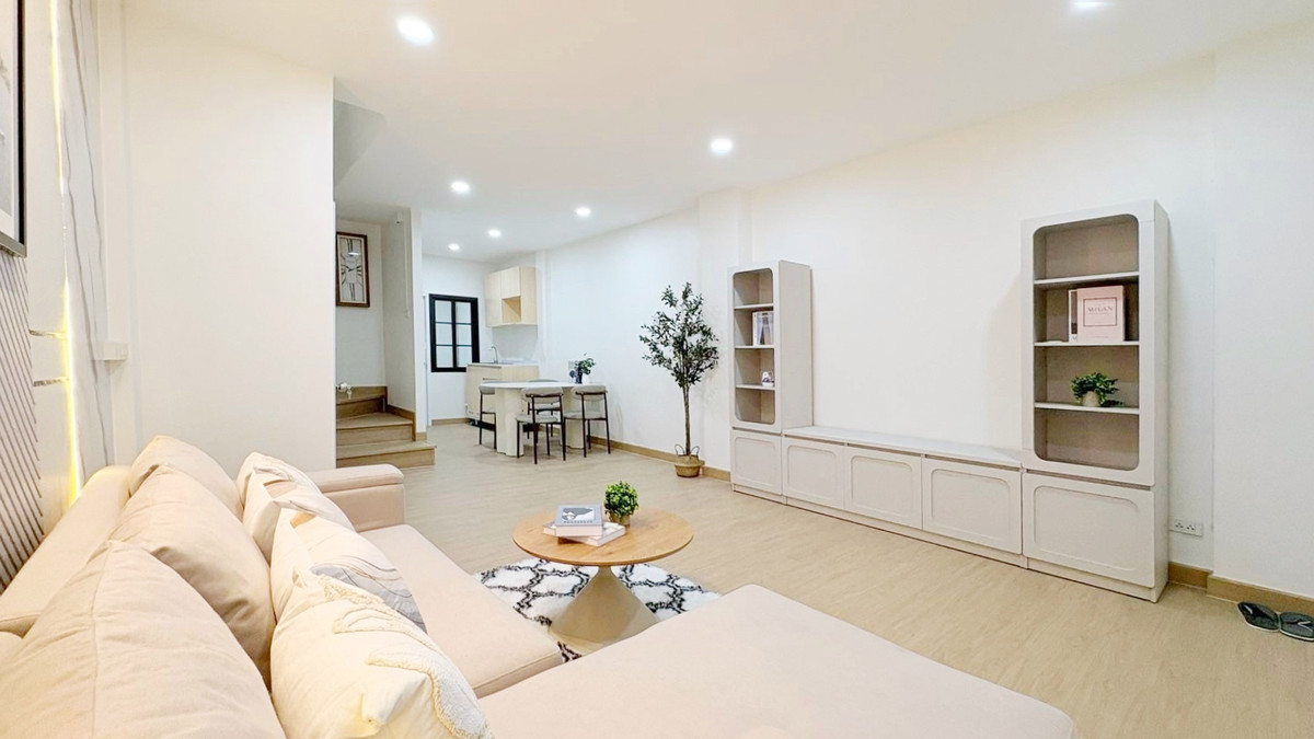< ผ่อน 12,xxx บาท > 💖🏡 บ้านพิบูลย์ ทาวน์โฮม 2 ชั้น สไตล์โมเดิร์นอิงลิช  🚅 ใกล้ MRT เดินทางสะดวกสบาย – รูปที่ 3