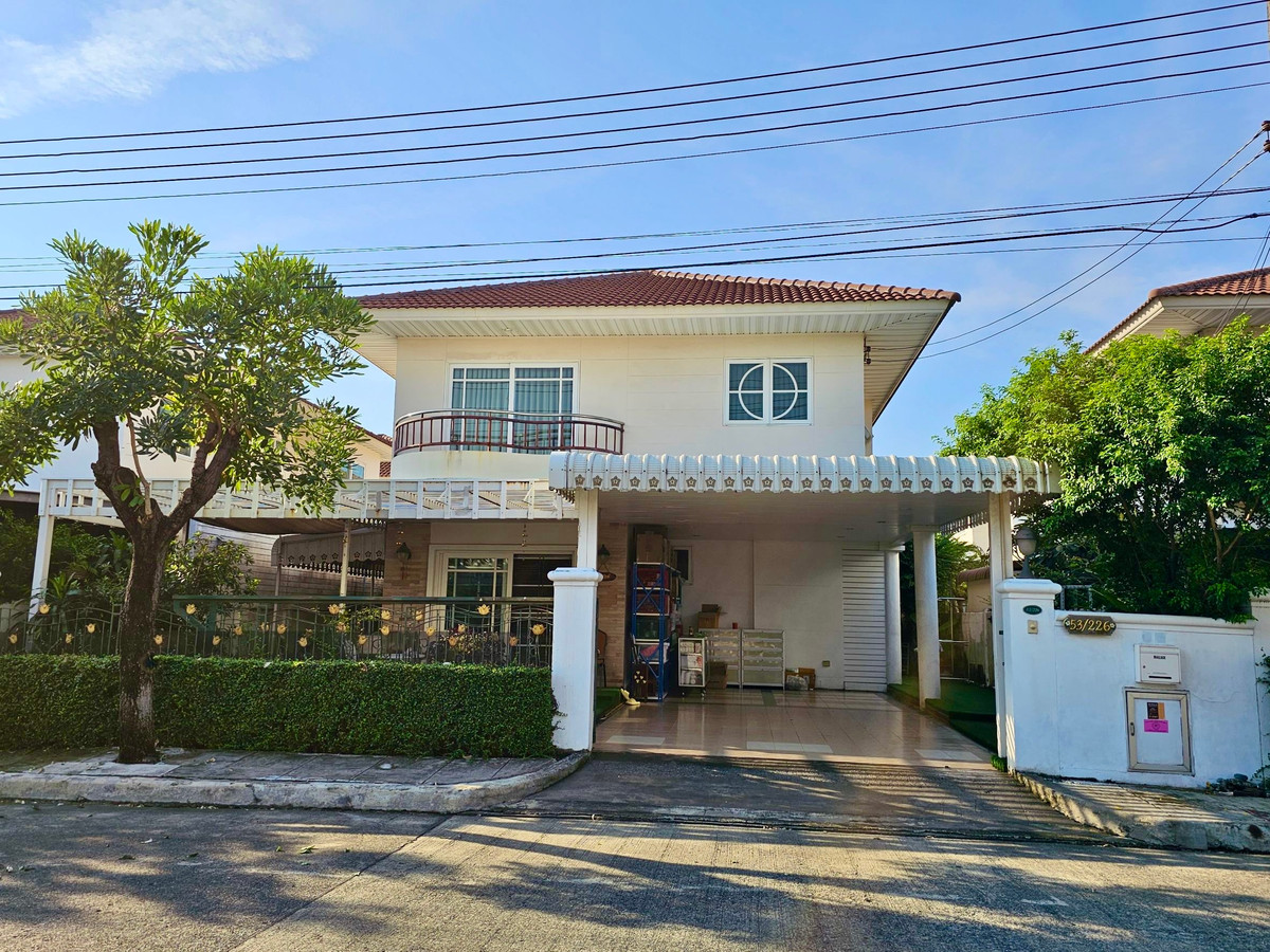 For Sale: 2-Storey Detached House at Supalai Garden Ville Wongwaen–Lam Luk Ka Klong 3 Spacious home with a generous land size and functional layout, ideal for families seeking comfort, privacy, and great value in a growing residential area with convenient For Sale: 2-Storey Detached House at Supalai Garden Ville Wongwaen–Lam Luk Ka Klong 3 Spacious home with a generous land size and functional layout, ideal for families seeking comfort, privacy, and great value in a growing residential area with convenient
