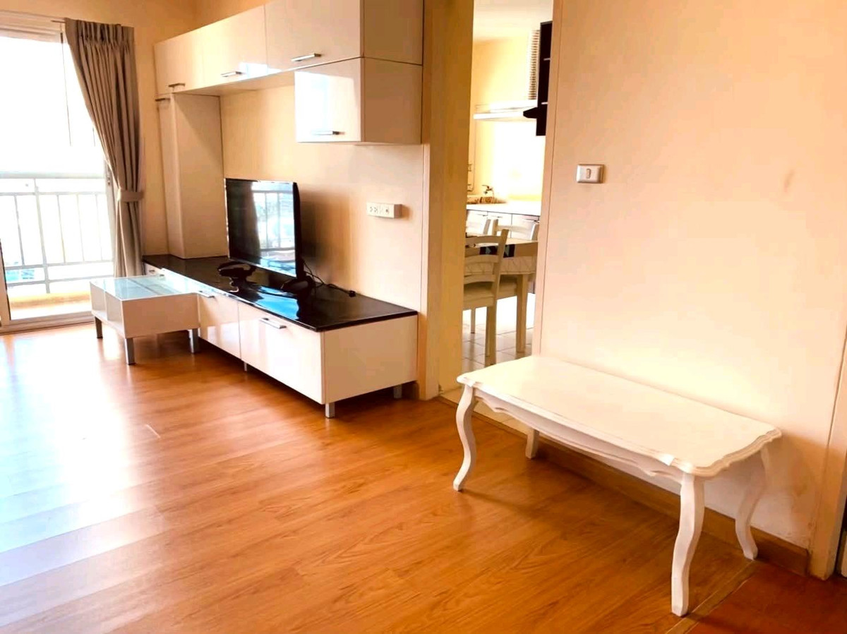 ขายห้องใหญ่ระเบียงกว้างครัวปิดมีระเบียงคอนโด เลอริช พระราม 3