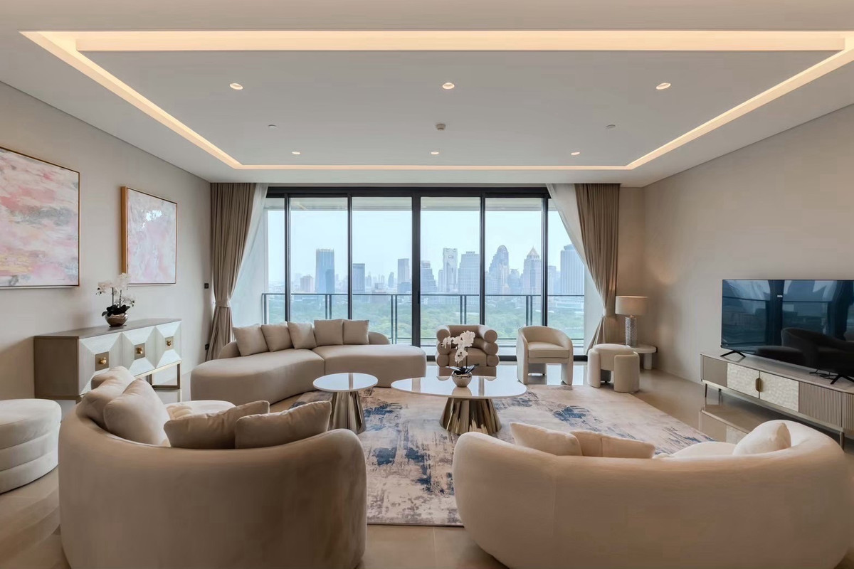 🌿 Sindhorn Kempinski Residence – Ultra-Luxury Living 🌿📍 One of the most prestigious locations in Bangkok.✨ Panoramic view of Lumpini Park, Rare & Timeless 🌿 Sindhorn Kempinski Residence – Ultra-Luxury Living 🌿📍 One of the most prestigious locations in Bangkok.✨ Panoramic view of Lumpini Park, Rare & Timeless