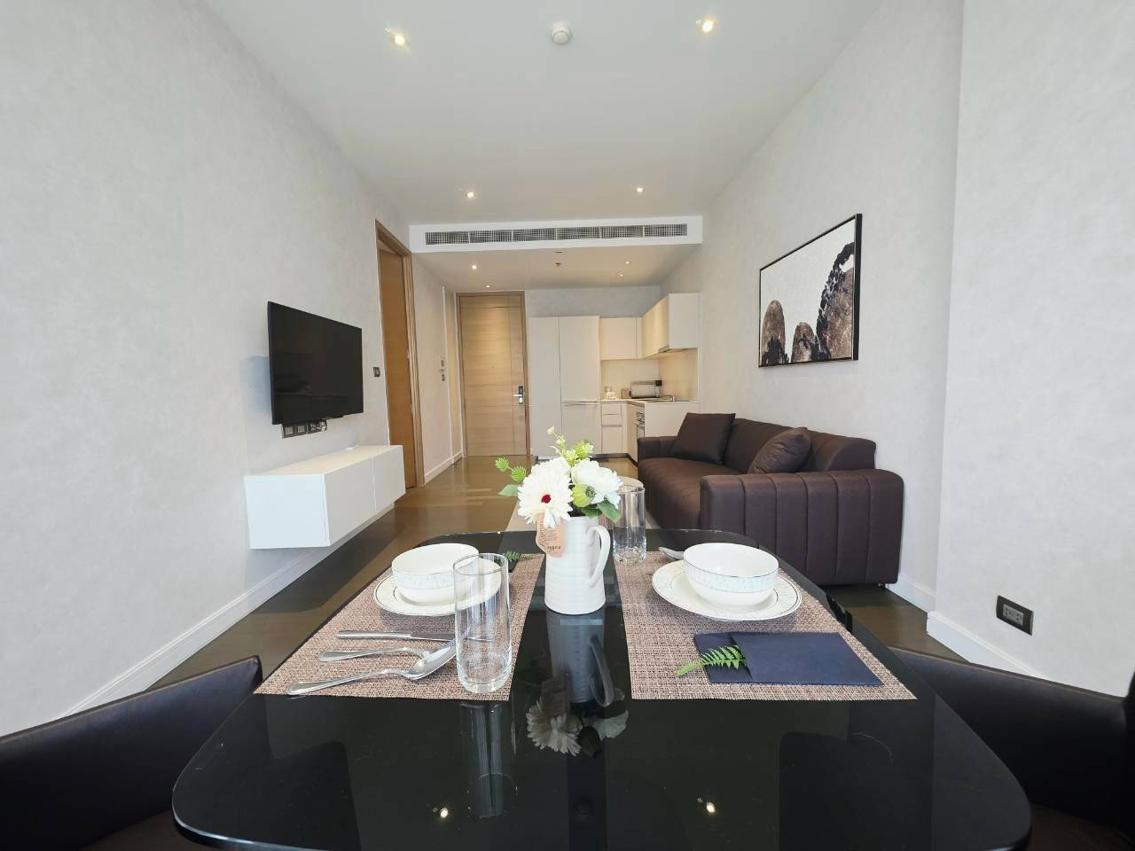 🎀for rent 🎀 Magnolias Ratchadamri Boulevard ready to move in 15 Feb. Condo is being renovated ✨️