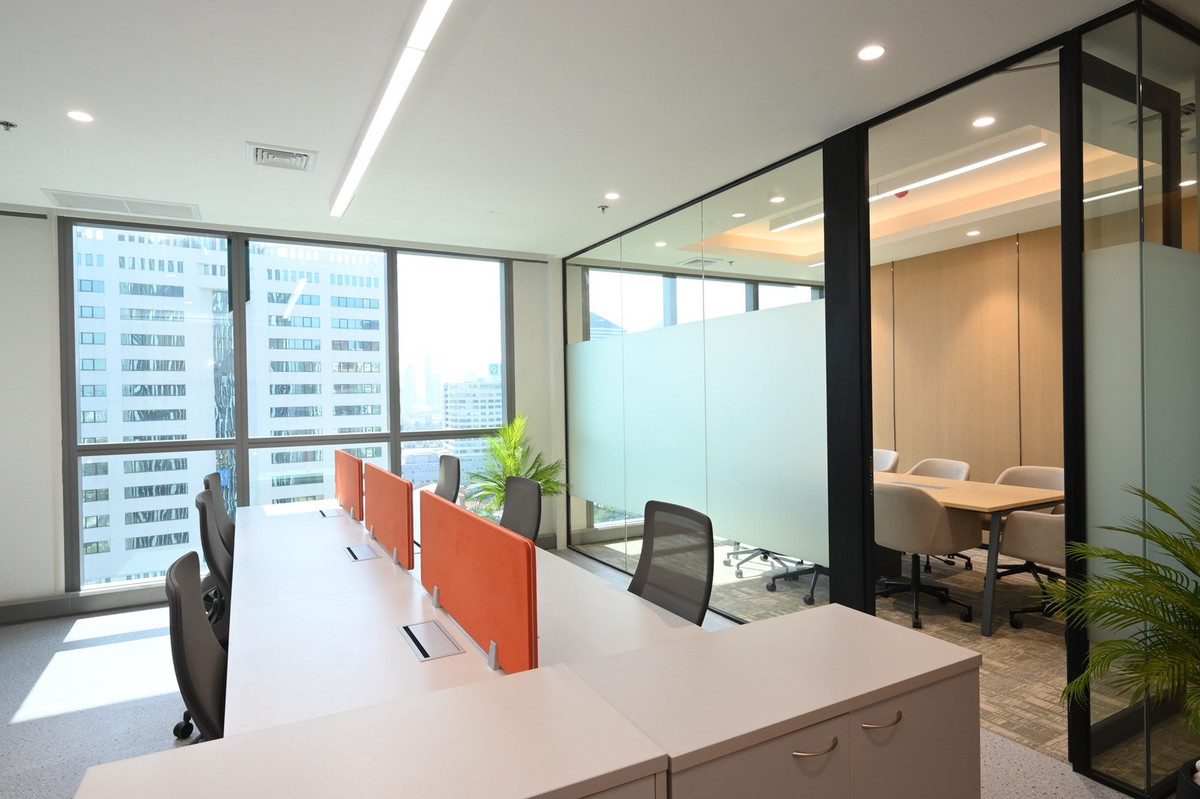 Office for rent, Building V One, area 137.47 sq m, 14th floor, fully furnish – รูปที่ 3