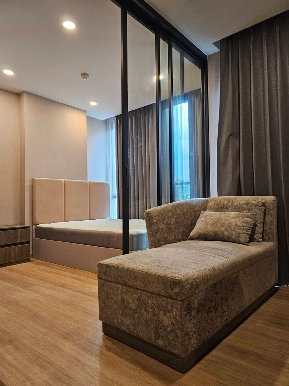 Condo for sale, Lloyd Soonvijai Center - Thonglor (LLOYD Soonvijai - Thonglor), corner room – รูปที่ 2