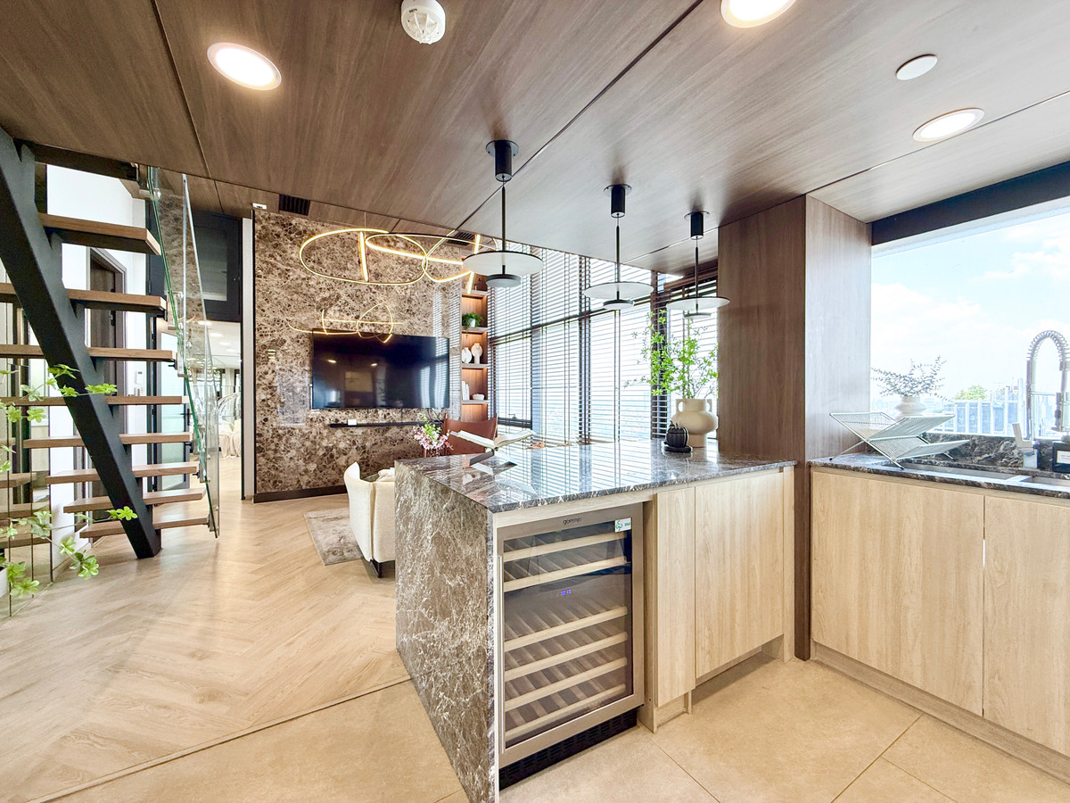 🚀 CONNER Ratchathewi - 170 sq m. Duplex Penthouse* 3 bedrooms, 4 bathrooms, beautifully decorated 092-545-6151 (Tim) – รูปที่ 3