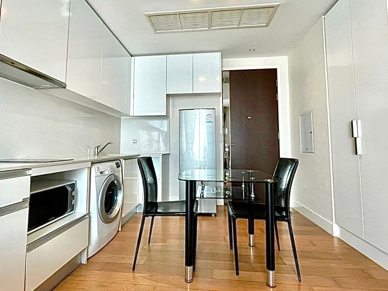 เช่าด่วน 🔥Equinox Phahol-vobha  63ตรม. Renovated, Furniture จัดเต็ม, ตึกเดียวในย่าน มีที่จอดรถเพียงพอ ไม่ต้องจอดนอกอาคาร – รูปที่ 4