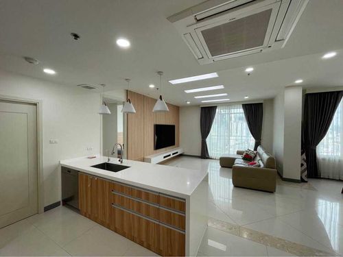 LTH14195 – Condo for Rent | The Empire Place | 183 sqm | 3 Beds 4 Baths | Near BTS Chong Nonsi | 110K/Month | Condo for rent The Empire Place