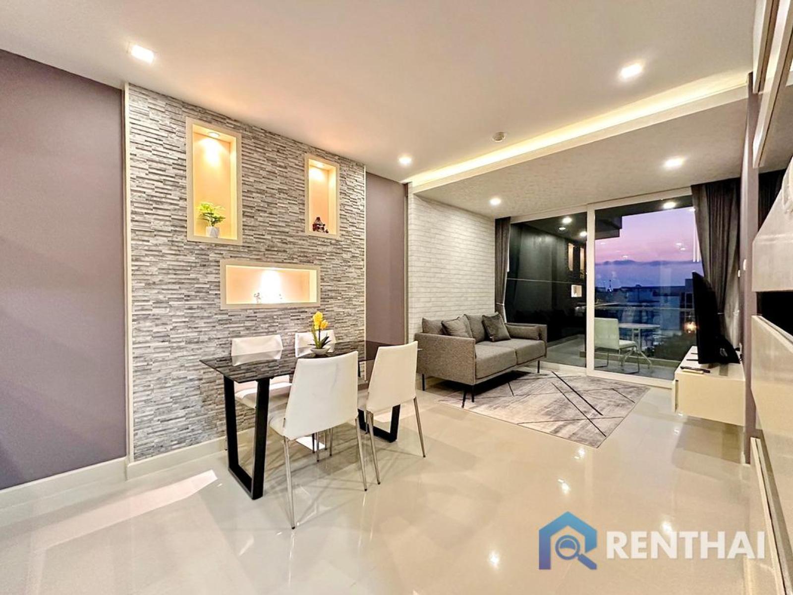 สำหรับ ขาย คอนโด 2 ห้องนอน ที่ Apus Condominium – รูปที่ 2