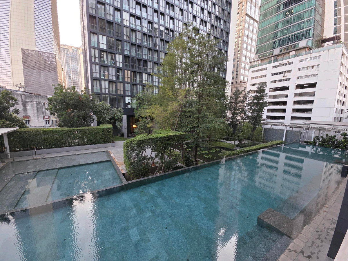 Urgent sale noble ploenchit with tenant 1 year contract Urgent sale noble ploenchit with tenant 1 year contract