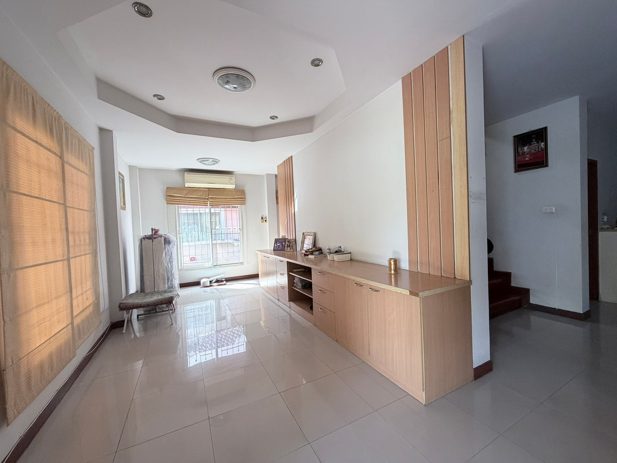 ขาย 5.9 ล้าน บ้านเดี่ยว 2 ชั้น  61.6 ตร.ว   หมู่บ้านประดับดาว 5-6 ท่าอิฐ ซอย 9 หลังมุมในสุด – รูปที่ 4