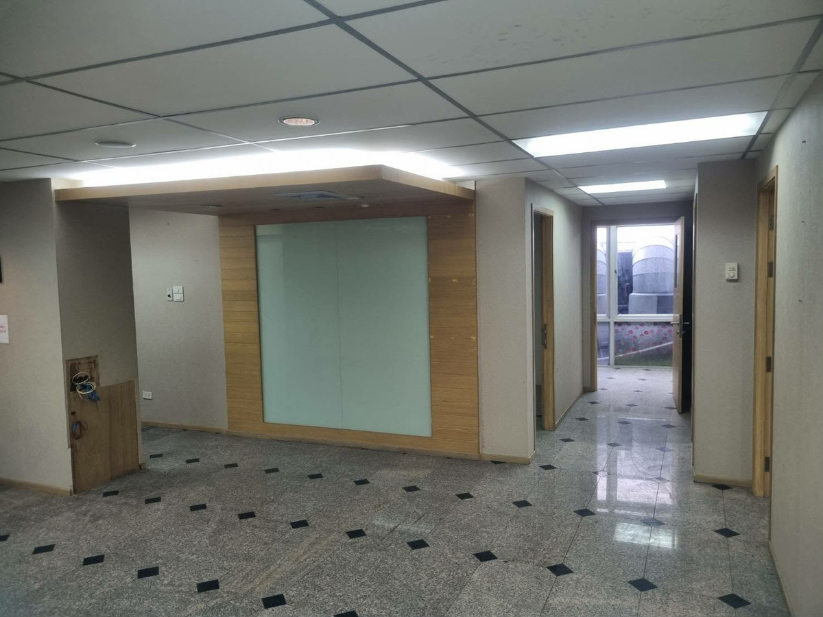 Ratchada office for rent, 7 floors, near MRT, usable area approximately 1,150 sq m., there is a large parking building. – รูปที่ 3
