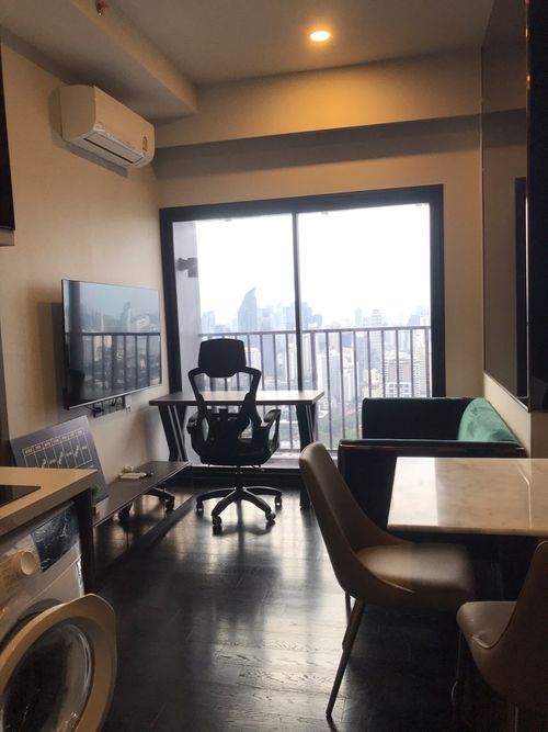 For rent, Park Origin Thonglor, luxury condo, Prime location in the heart of Thonglor, fully furnished, ready to move in, 46th floor, Tower B.