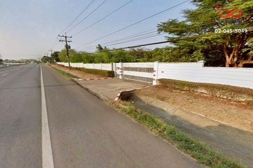 2-story house for sale with 3 rai of land, Chotana Road, Mae Rim, Chiang Mai.