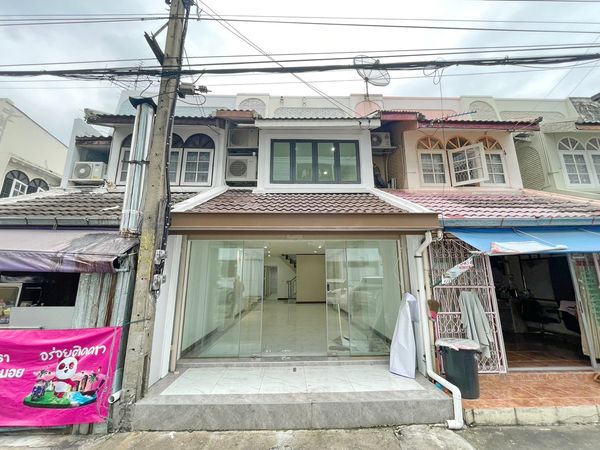 HK0069♛Townhouse 2 bedrooms for rent⚝Huai Khwang♜MRT Huai Khwang∞099-5919653,065-9423251▚Line@sureresidence
