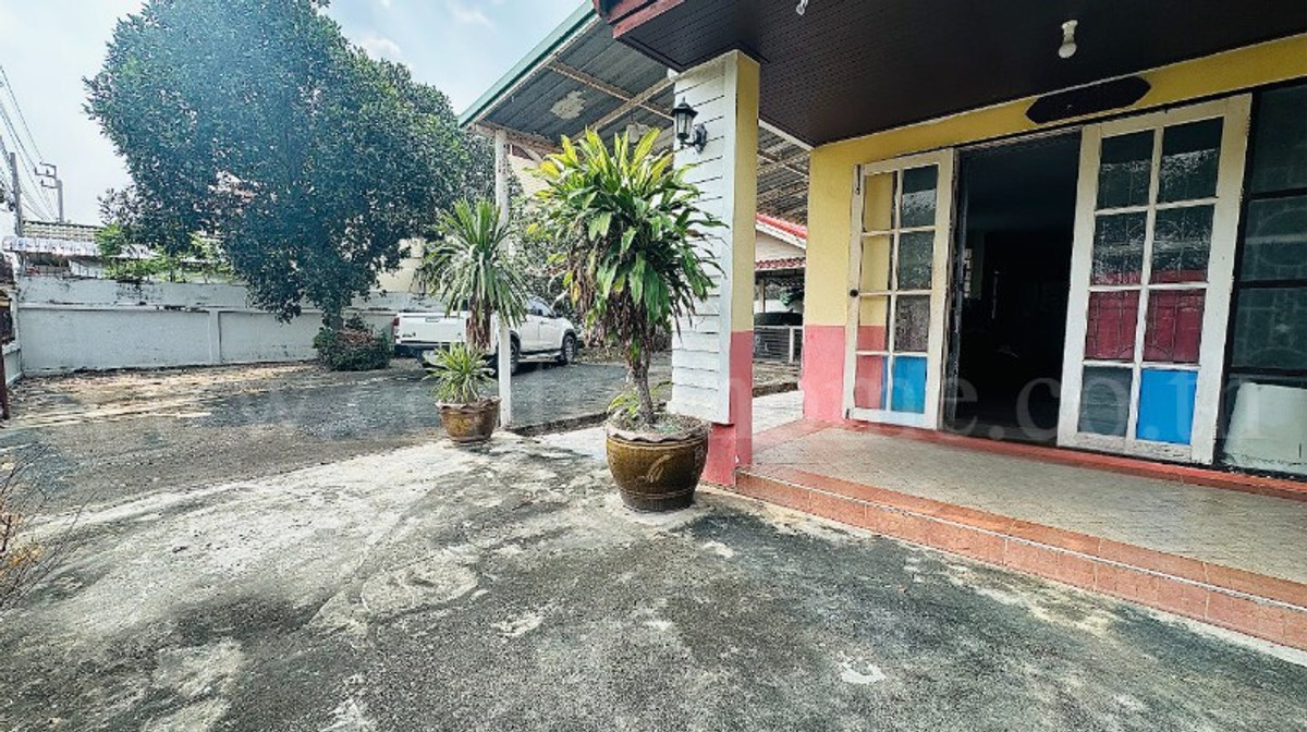 บ้านเดี่ยว 124 ตร.วา หมู่บ้าน สุชา - บางบัวทอง หลังใหญ่ ทำเลดี ราคาถูก – รูปที่ 4