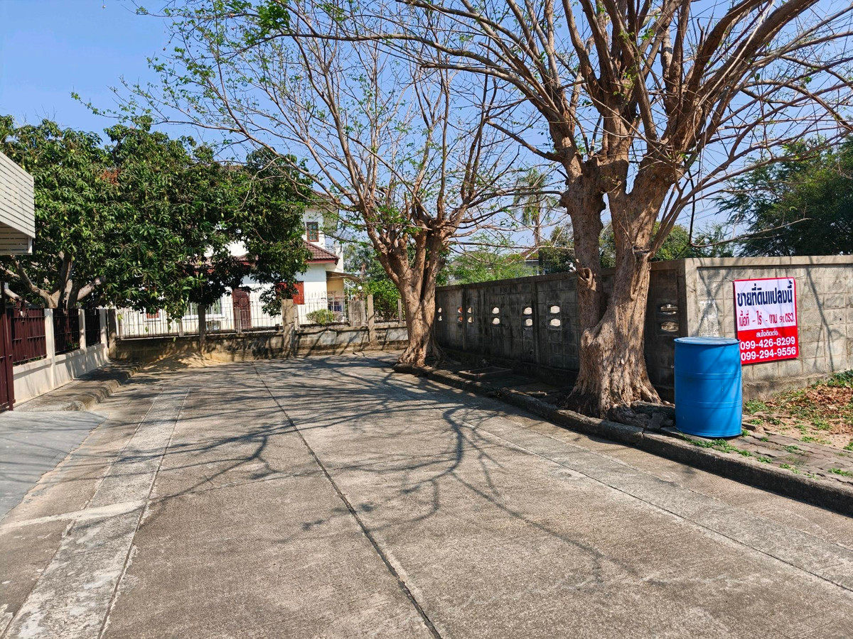 ขานที่ดินหมู่บ้านกฤษดานคร ปิ่นเกล้า ซอย นพรัตน์ 13/5 เนื้อที่ 91ตรว ราคา ตรว.ละ 34,000 บาท – รูปที่ 2