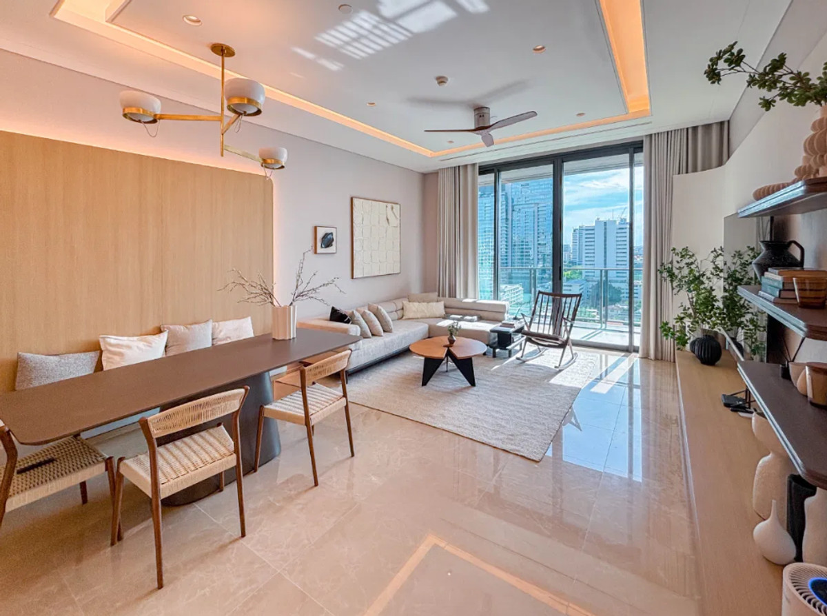 The Residences At Sindhorn Kempinski 140 sq.m. 中 日 Please add LINE ID @806qphgn o8415o5483