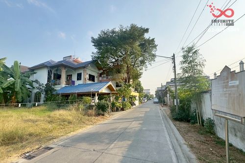 ขายอพาร์ทเม้นท์ 3 ชั้น พร้อมบ้านเดี่ยว 94 ตร.วา ซ.รังสิต-นครนายก 42