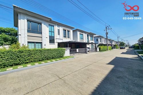 Semi-detached house for sale, Grand Pleno, Phahonyothin-Vibhavadi, 2 floors, 41 sq m, near Future Rangsit.