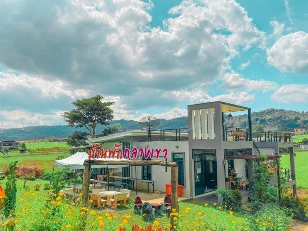 ★ขายบ้านพร้อมที่ดิน 1 ไร่ 35 ตรว พร้อมเฟอร์นิเจอร์ มีโฉนดครุฑแดงถูกต้อง โครงการ Blizz by เขาค้อไฮแลนด์ แคมป์สน ★ขายบ้านพร้อมที่ดิน 1 ไร่ 35 ตรว พร้อมเฟอร์นิเจอร์ มีโฉนดครุฑแดงถูกต้อง โครงการ Blizz by เขาค้อไฮแลนด์ แคมป์สน