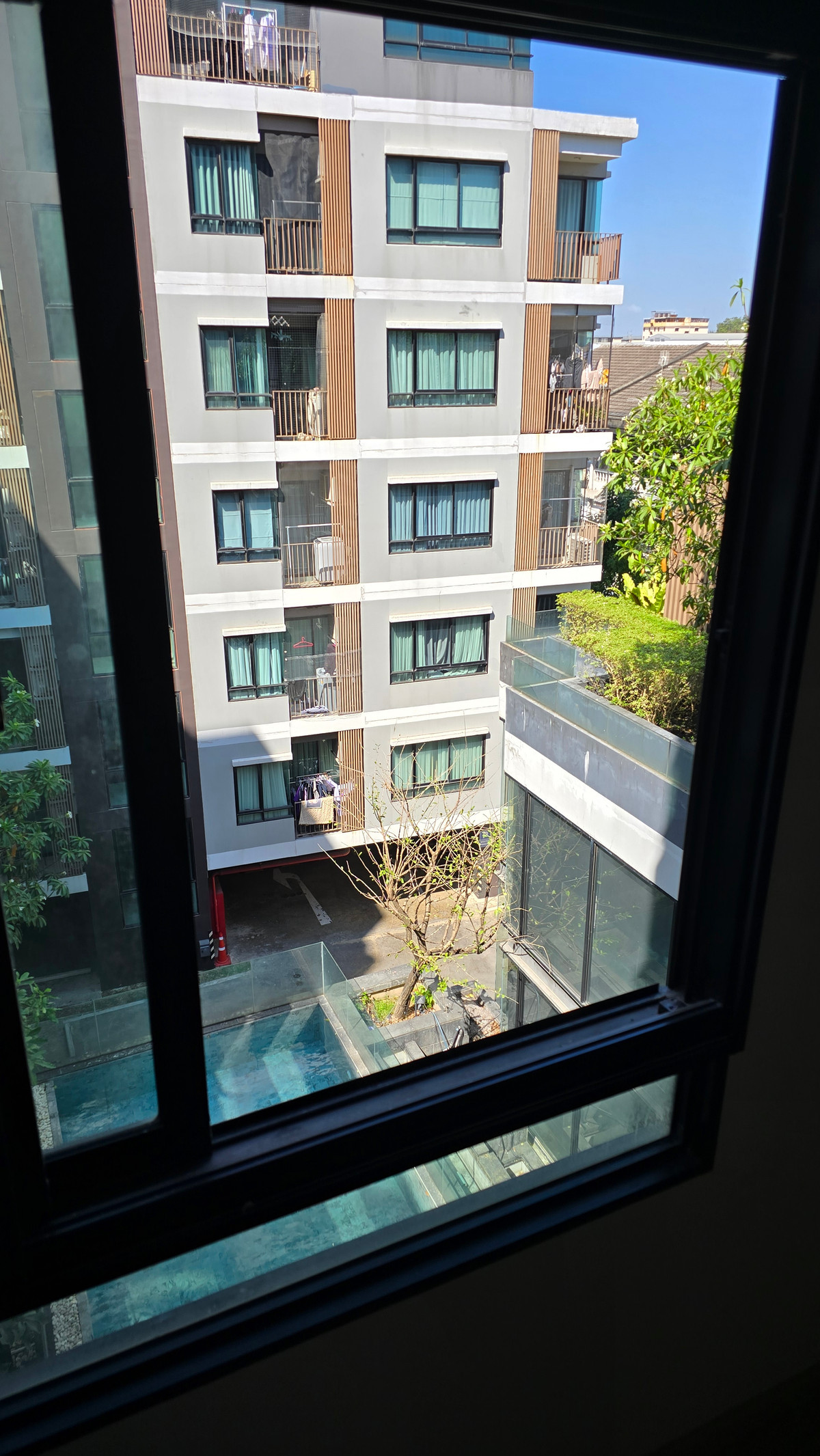 ขายด่วน WynnCondo ชั้น 5 อาคาร A วิวสระ ห้องมุม ไม่ติดกับใครเลย ขายด่วน WynnCondo ชั้น 5 อาคาร A วิวสระ ห้องมุม ไม่ติดกับใครเลย