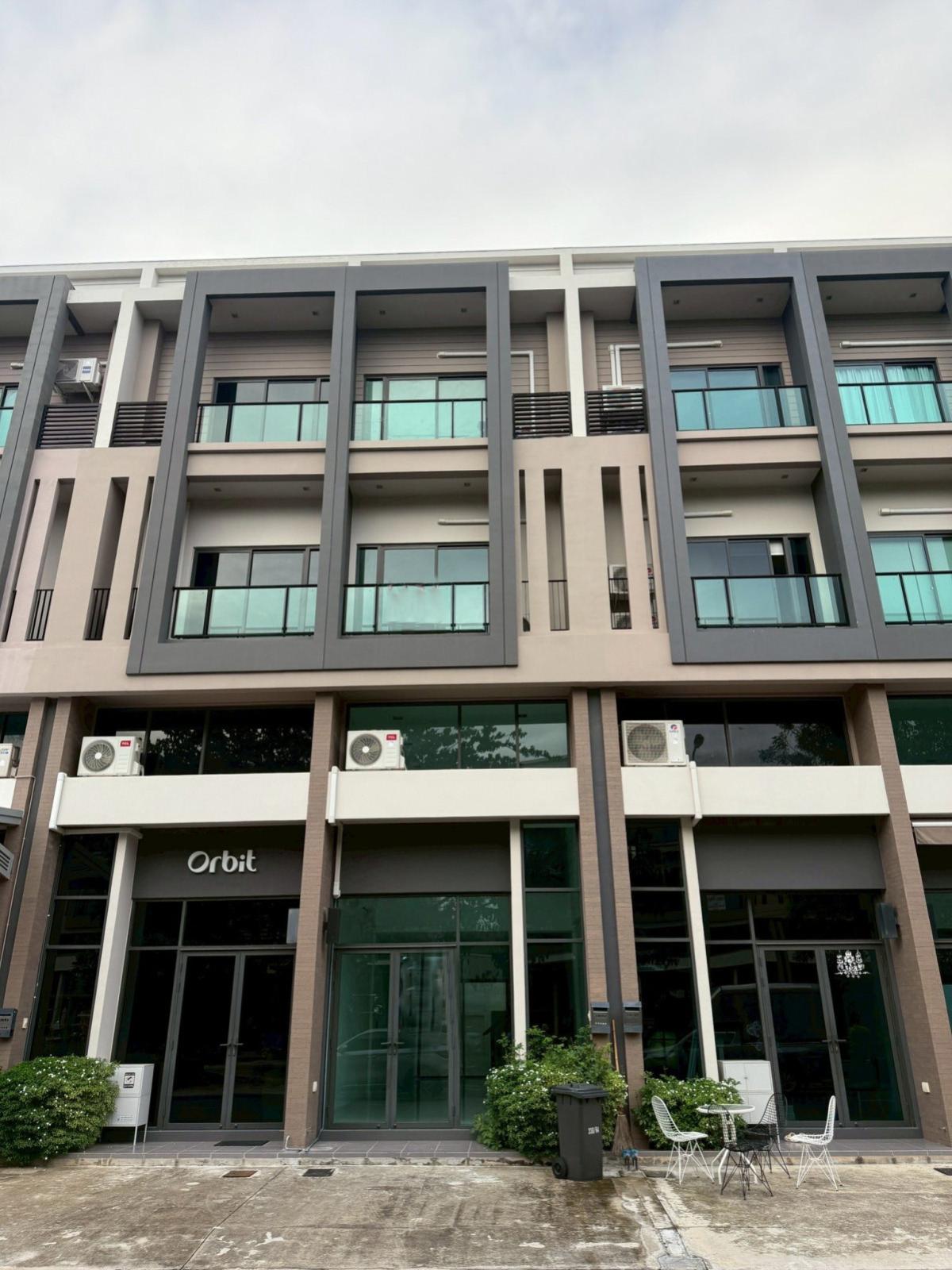 For Sale Commercial Building , Work Place Phetkasem 81-2 , Nong Khaem , Nong Khaem , Bangkok , CX-143990