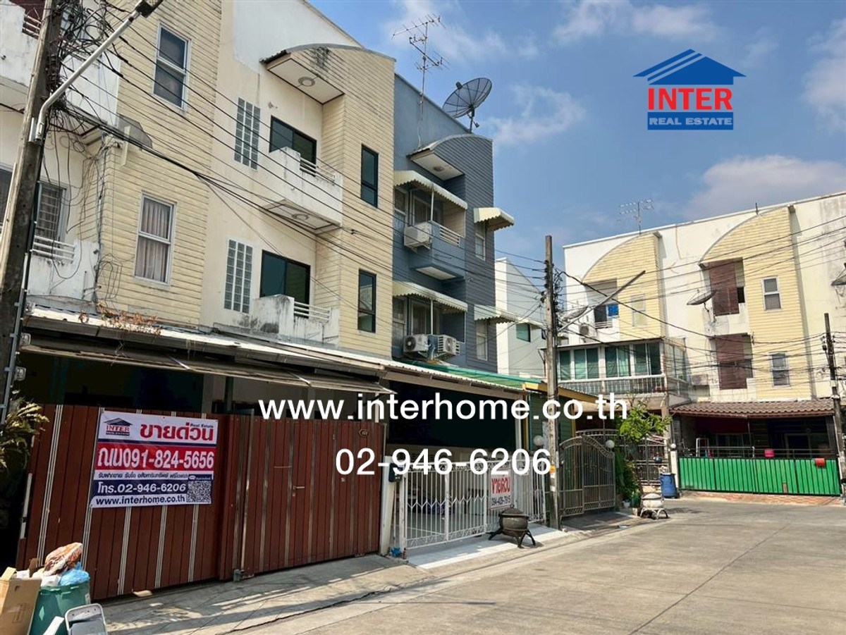 ทาวน์โฮม 3 ชั้น 25.1 ตร.ว. หมู่บ้านสวนราชา ทาวน์โฮม ใกล้เดอะมอลล์ รามคำแหง3 ซอยกรุงเทพกรีฑา7 แยก4 ถนนศรีนครินทร์-ร่มเกล้า ถนนกรุงเทพกรีฑา เขตบางกะปิ กรุงเทพมหานคร ทาวน์โฮม 3 ชั้น 25.1 ตร.ว. หมู่บ้านสวนราชา ทาวน์โฮม ใกล้เดอะมอลล์ รามคำแหง3 ซอยกรุงเทพกรีฑา7 แยก4 ถนนศรีนครินทร์-ร่มเกล้า ถนนกรุงเทพกรีฑา เขตบางกะปิ กรุงเทพมหานคร