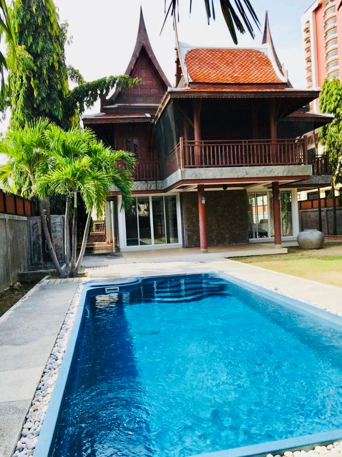 ✨ ขาย พูลวิลล่าเรือนไทย ติดทะเล 2 ชั้น 3 นอน 3 น้ำ 1 โถงรับแขก มีสระน้ำส่วนตัว 150 ตรว 50 เมตรถึงหาดชะอำ 🏡💖 – รูปที่ 2
