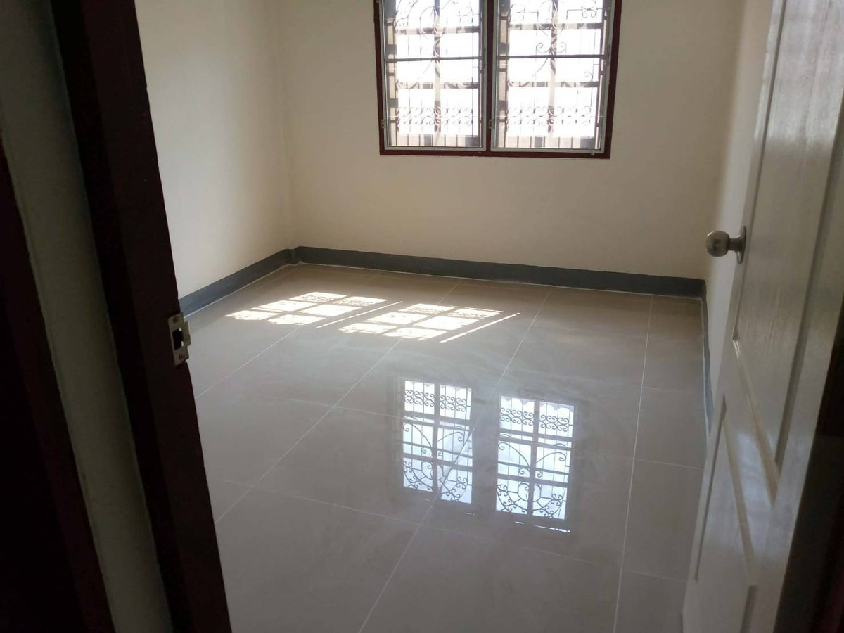 Townhouse for sale, 16 sq m, 2 bedrooms, 2 bedrooms, Saeng Tawan Village, Khlong 11 – รูปที่ 3