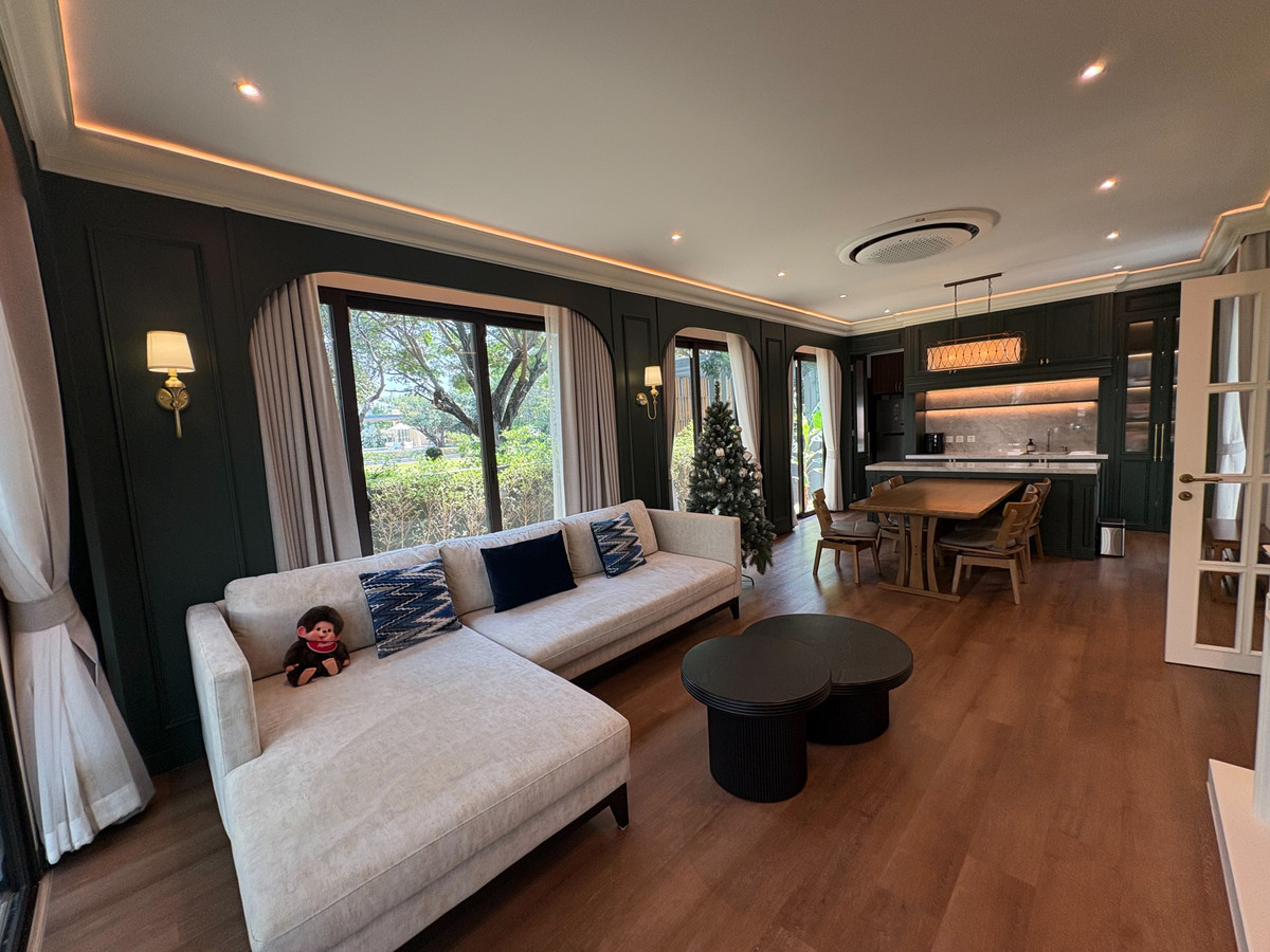 ดีไซน์หรู Modern Luxury พร้อม Private Courtyard กลางบ้านหลังมุมติดสวนส่วนกลาง คุ้มค่าสุด !! ขายบ้านเดี่ยวหรู 2 ชั้น Luxury Modern โครงการ วีวัลดีบางนา (Vivaldi Bangna ) จาก REAL ASSET 70.7 ตร.ว ใกล้ Mega บางนา , ใกล้ทางด่วน และสนามบินสุวรรณภูมิ! ด่วน – รูปที่ 3