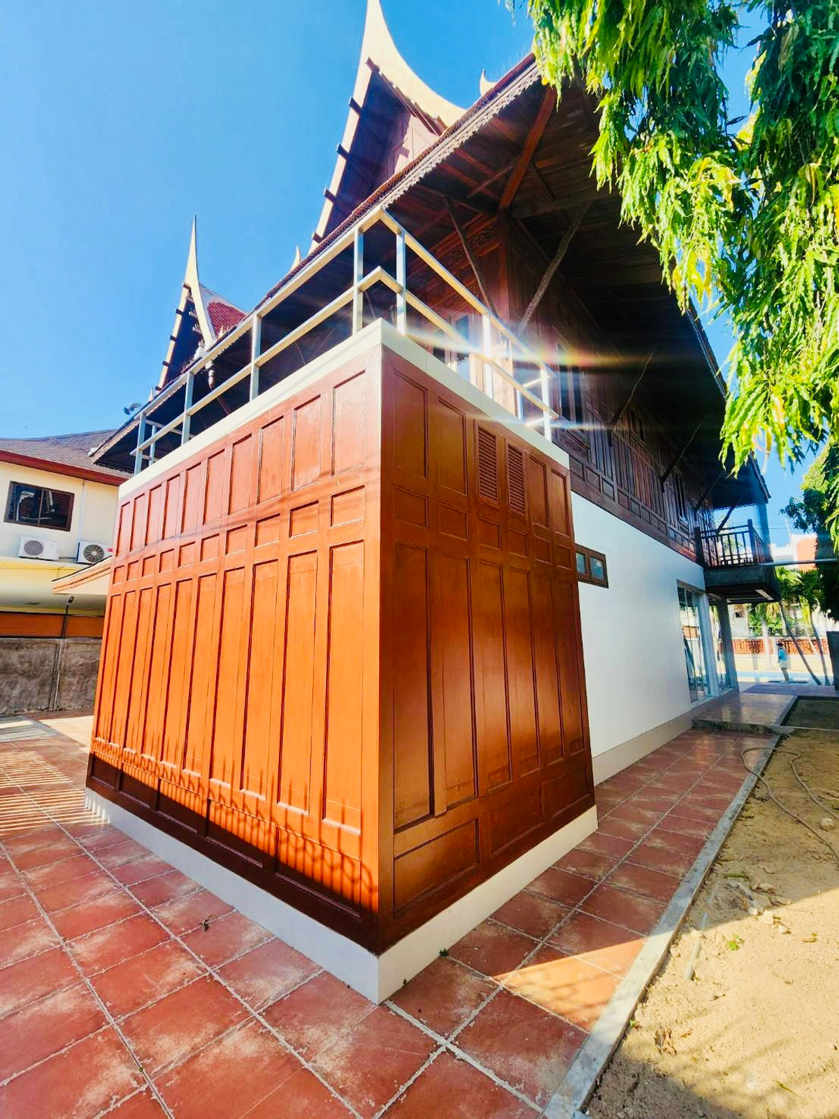 ✨ ขาย พูลวิลล่าเรือนไทย ติดทะเล 2 ชั้น 3 นอน 3 น้ำ 1 โถงรับแขก มีสระน้ำส่วนตัว 150 ตรว 50 เมตรถึงหาดชะอำ 🏡💖 – รูปที่ 4