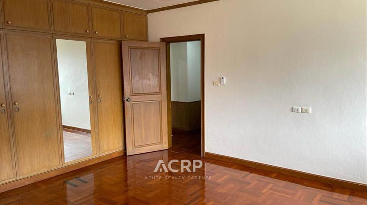 4 ห้องนอน ให้เช่าที่ Tower Park สุขุมวิท 3 ห้องใหญ่พิเศษ – รูปที่ 3