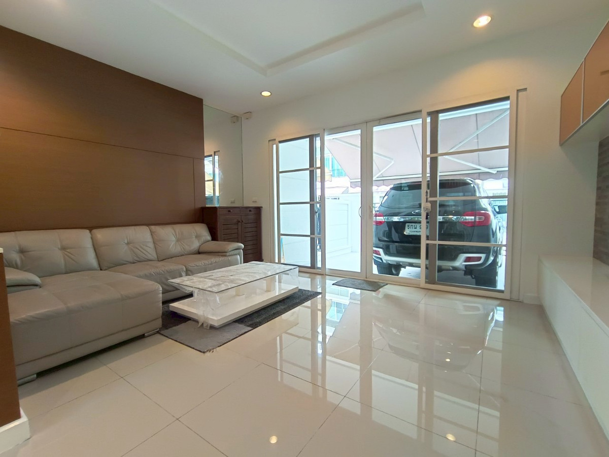 ทาวน์โฮม 3 ชั้น  บ้านกลางกรุง พระราม 3 ตอบโจทย์คนเลี้ยงน้องหมา – รูปที่ 4