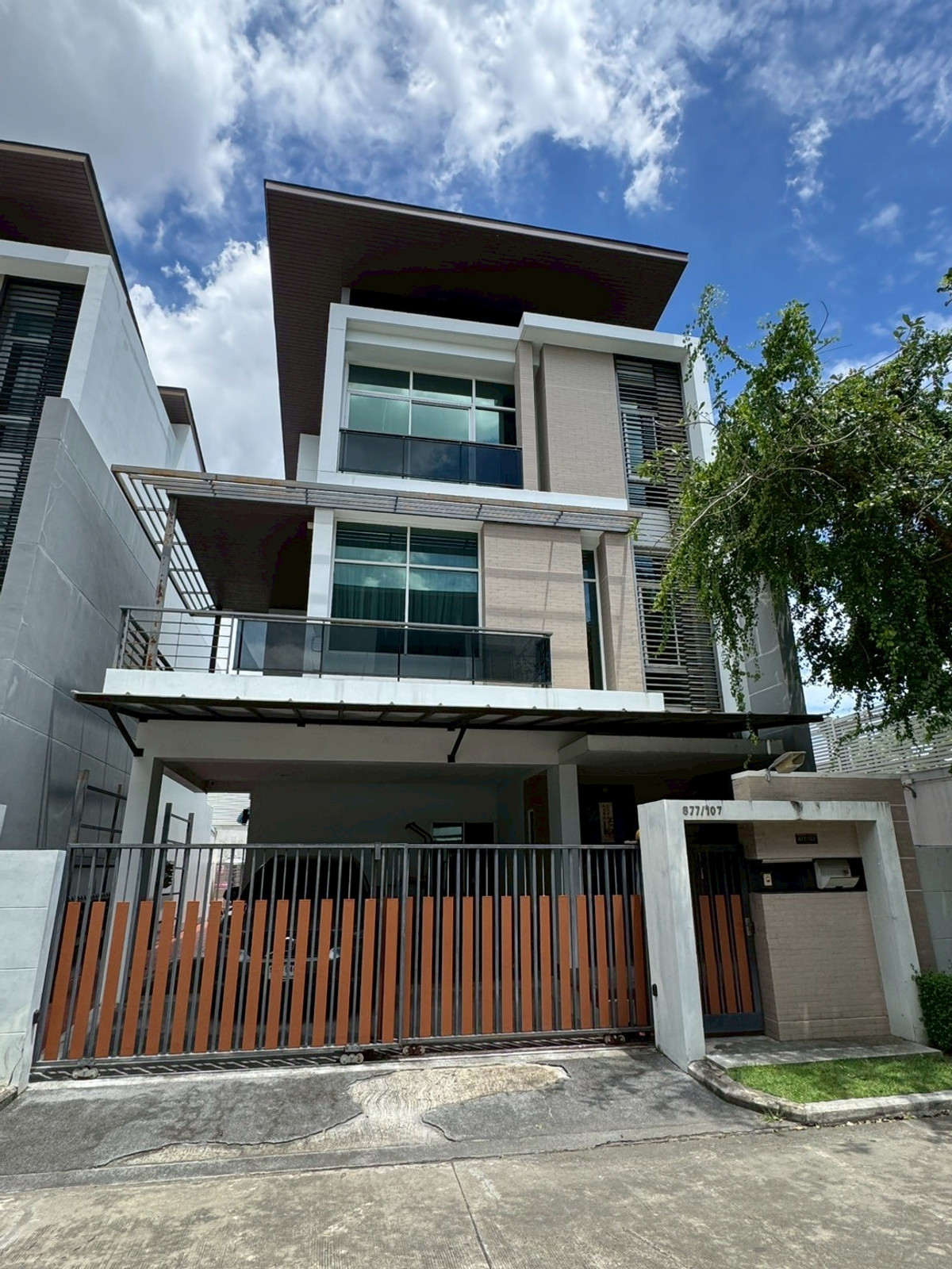 House for sale near Thonglor, only 10 minutes, Nirvana Beyond Rama 9 - Ramkhamhaeng. House for sale near Thonglor, only 10 minutes, Nirvana Beyond Rama 9 - Ramkhamhaeng.