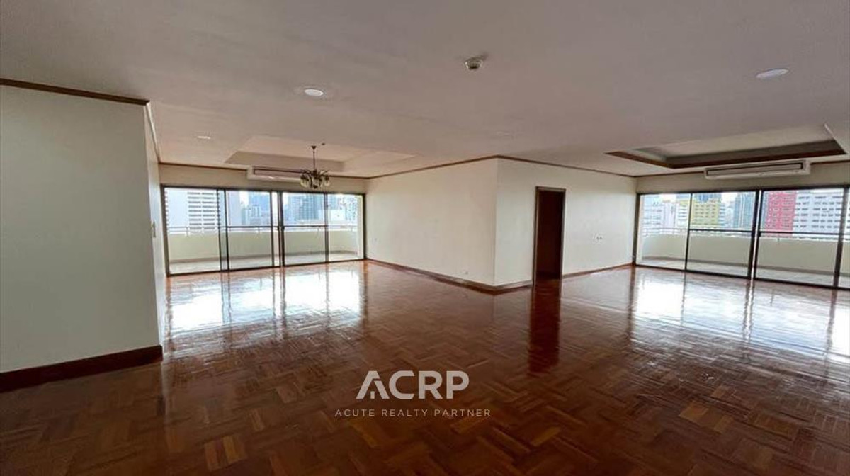 4 ห้องนอน ให้เช่าที่ Tower Park สุขุมวิท 3 ห้องใหญ่พิเศษ