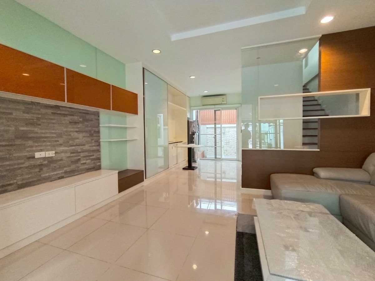 ทาวน์โฮม 3 ชั้น  บ้านกลางกรุง พระราม 3 ตอบโจทย์คนเลี้ยงน้องหมา – รูปที่ 3