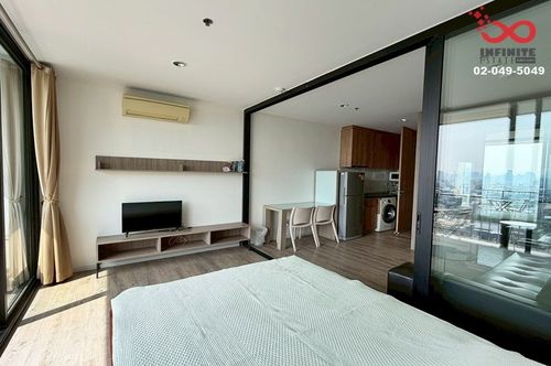 Condo for sale, The Issara Lat Phrao, 34 sq m., 22nd floor, near MRT Lat Phrao.