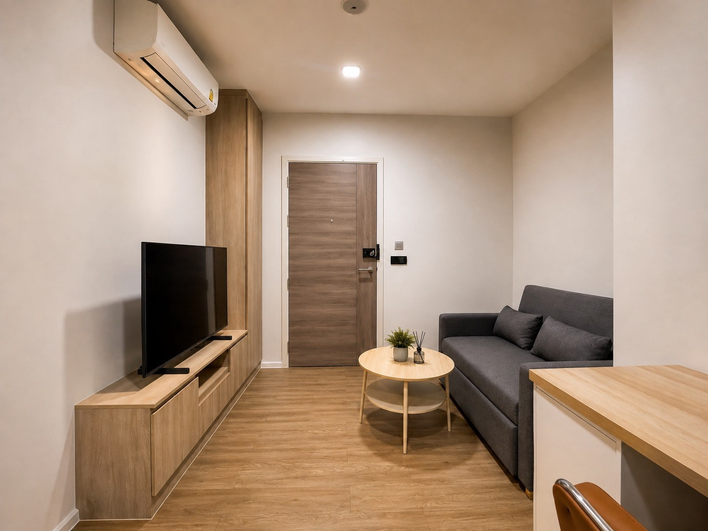 Condo for sale Modiz Sukhumvit 50, near BTS On Nut, fully centralized. Chao Phraya River view Condo for sale Modiz Sukhumvit 50, near BTS On Nut, fully centralized. Chao Phraya River view