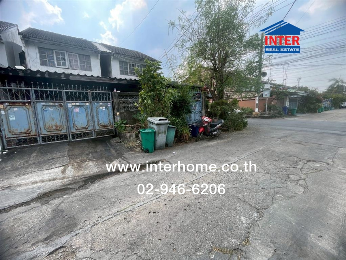 ทาวน์เฮ้าส์ 2 ชั้น 25 ตร.ว. หมู่บ้านชมเดือน ซอยพุทธมณฑลสาย2 ซอย7 ถนนเพชรเกษม ถนนพุทธมณฑลสาย2 ถนนบรมราชชนนี เขตภาษีเจริญ กรุงเทพมหานคร ทาวน์เฮ้าส์ 2 ชั้น 25 ตร.ว. หมู่บ้านชมเดือน ซอยพุทธมณฑลสาย2 ซอย7 ถนนเพชรเกษม ถนนพุทธมณฑลสาย2 ถนนบรมราชชนนี เขตภาษีเจริญ กรุงเทพมหานคร