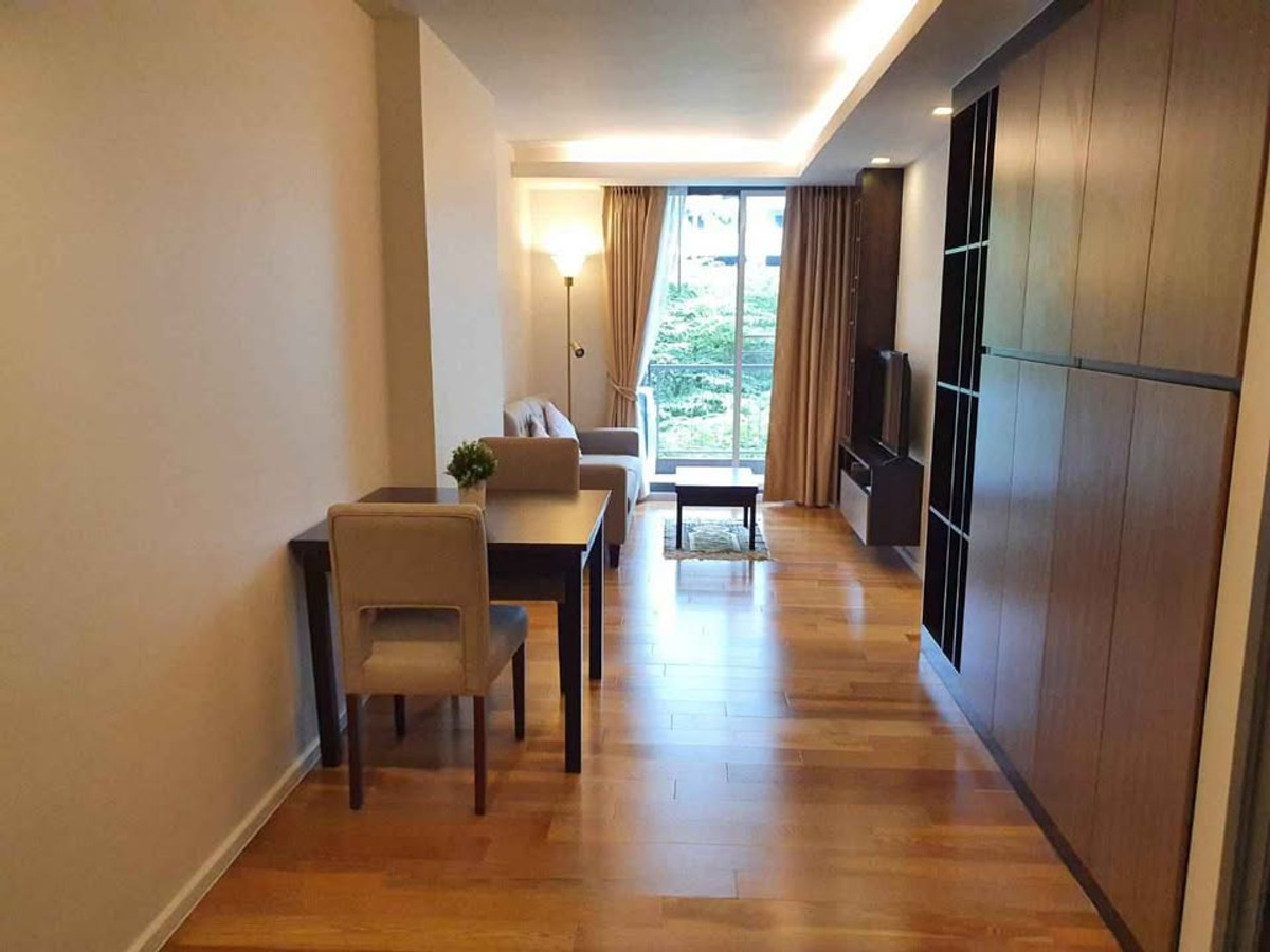 ขาย!! Focus Ploenchit Condominium ขาย!! Focus Ploenchit Condominium