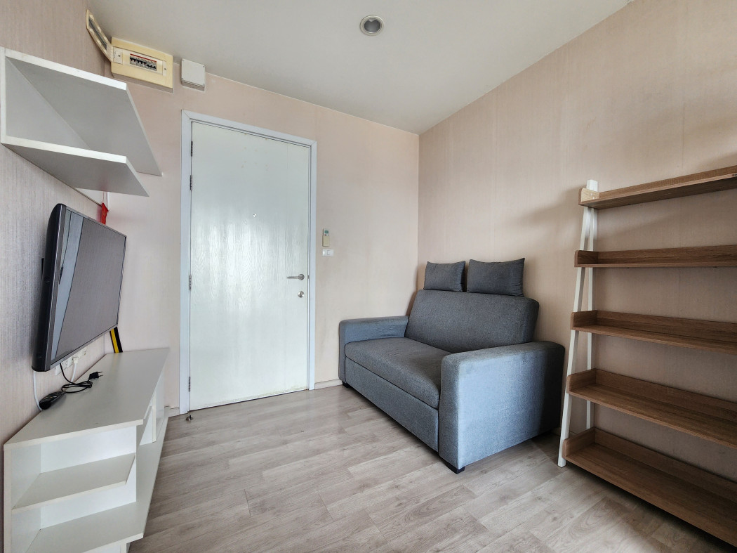 Plum Condo Central Station, 26 sq m, 36th floor, next to Central Westgate and MRT Bang Yai. Plum Condo Central Station, 26 sq m, 36th floor, next to Central Westgate and MRT Bang Yai.