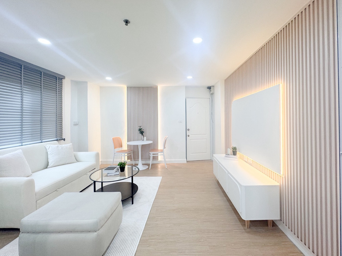 ขาย !! คอนโด Regent Home 1 พหลโยธิน 67 (Regent Home 1) ตั้งอยู่บนทำเลฮอต พหลโยธิน 67 โอบล้อมด้วยความสะดวกสบาย ห้องมุม วิวสวย ขาย !! คอนโด Regent Home 1 พหลโยธิน 67 (Regent Home 1) ตั้งอยู่บนทำเลฮอต พหลโยธิน 67 โอบล้อมด้วยความสะดวกสบาย ห้องมุม วิวสวย