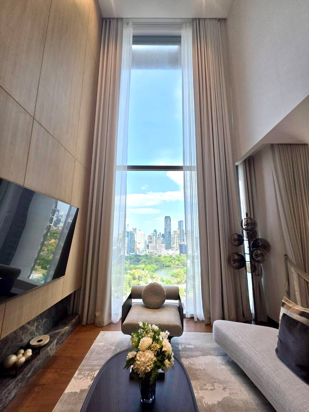 Dusit Parkside: Duplex 2bed 2.5bath 115.78sqm. 50,550,000 