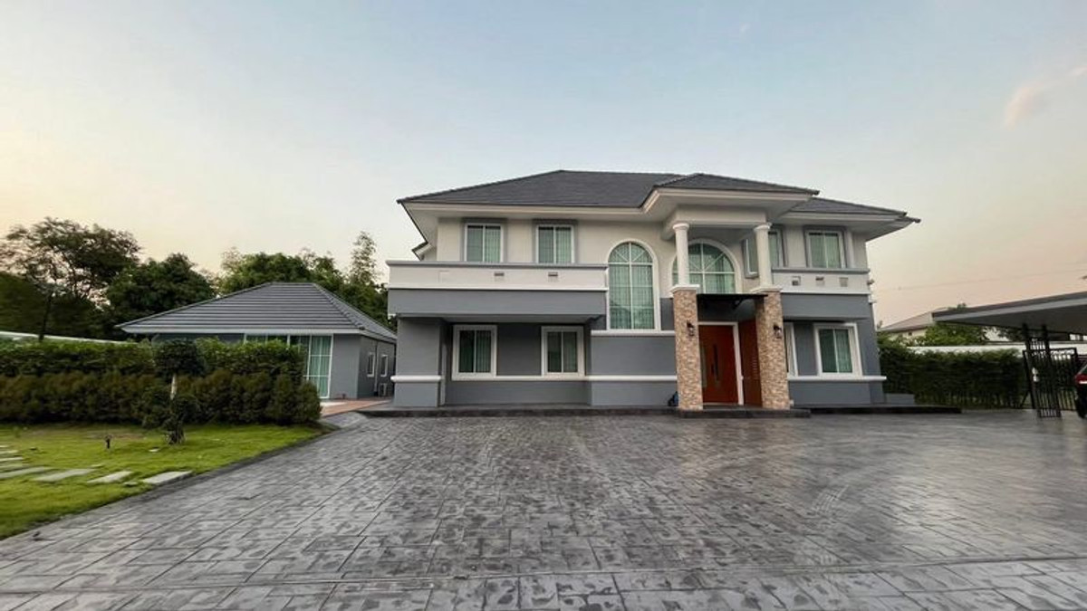 SH 1130 House for rent Baan Suan Naremit (Ramindra–Or Ngoen area) SH 1130 House for rent Baan Suan Naremit (Ramindra–Or Ngoen area)