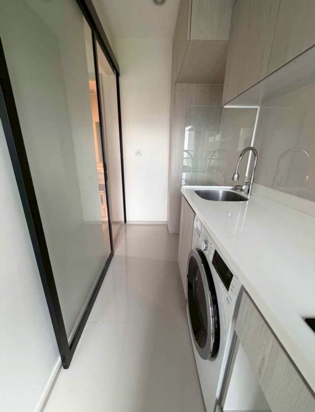 🔥🔥Best View Best Price🔥🔥 Life Asoke 30 sq.m 1bed 1bath only 4.59 MB 0650565193 Micky 🔥🔥Best View Best Price🔥🔥 Life Asoke 30 sq.m 1bed 1bath only 4.59 MB 0650565193 Micky