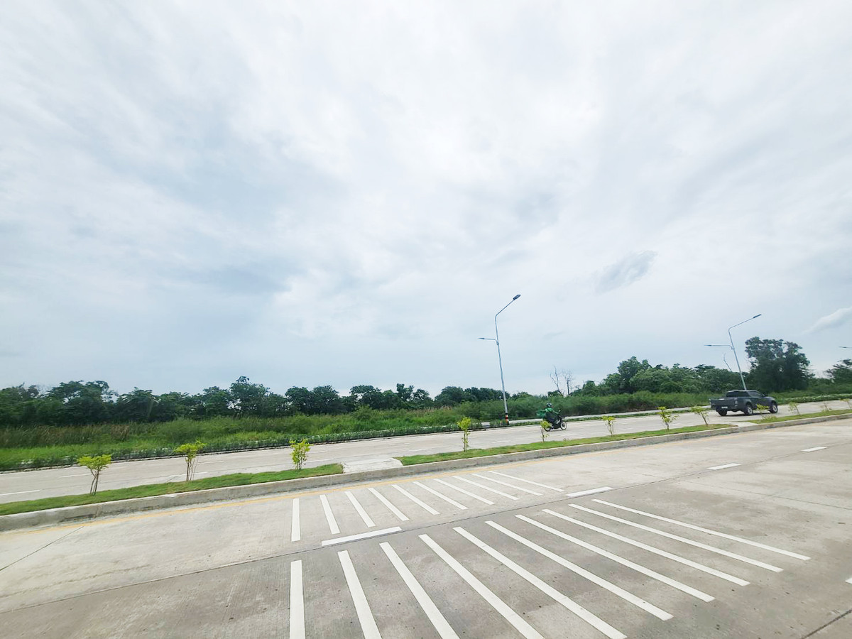 ขายที่ดิน 20-1-32.6 ไร่ ติดถนนเทพรักษ์-สนามบินดอนเมือง หน้ากว้าง 210ม. – รูปที่ 2