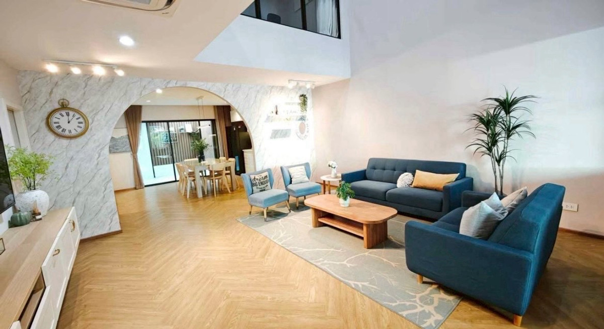 🏡✨ Luxury Townhome for Rent | กรุงเทพกรีฑา – พระราม 9 ✨🏡 Nirvana DEFINE Srinakarin – Rama 9 📍ติดถนนใหญ่ ใกล้โรงเรียนนานาชาติ – รูปที่ 3