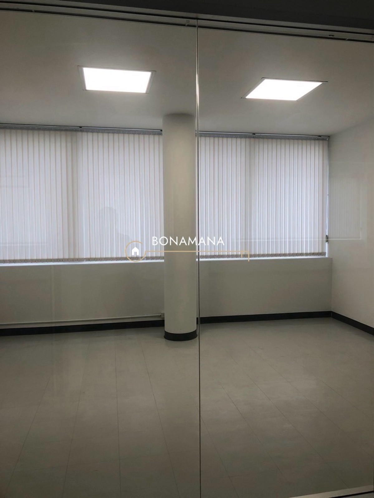 Office for rent Surawong (MRT Sam Yan 500m, BTS Saladaeng 700m) – รูปที่ 2