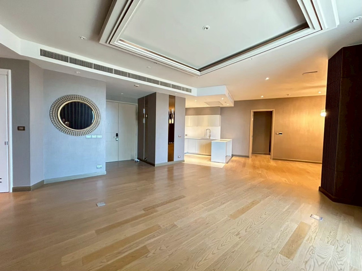 Magnolias Waterfront Residences @ ICONSIAM 3 Bed 4 Bath 217.54sqm Sale 120 MB Call 0635925888