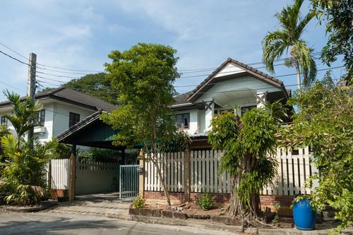 Sammakorn Minburi / 4 bedrooms (for sale), Sammakorn Minburi / 4 Bedrooms (FOR SALE) POON100